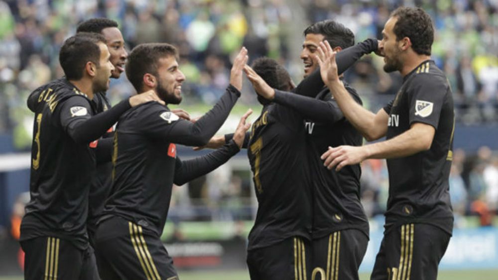 Vela anota en la victoria de Los Angeles FC ante el Impact