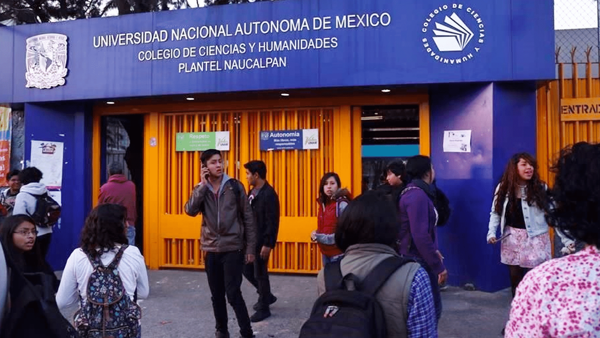 Detienen a cinco jóvenes por riña en inmediaciones del CCH Naucalpan