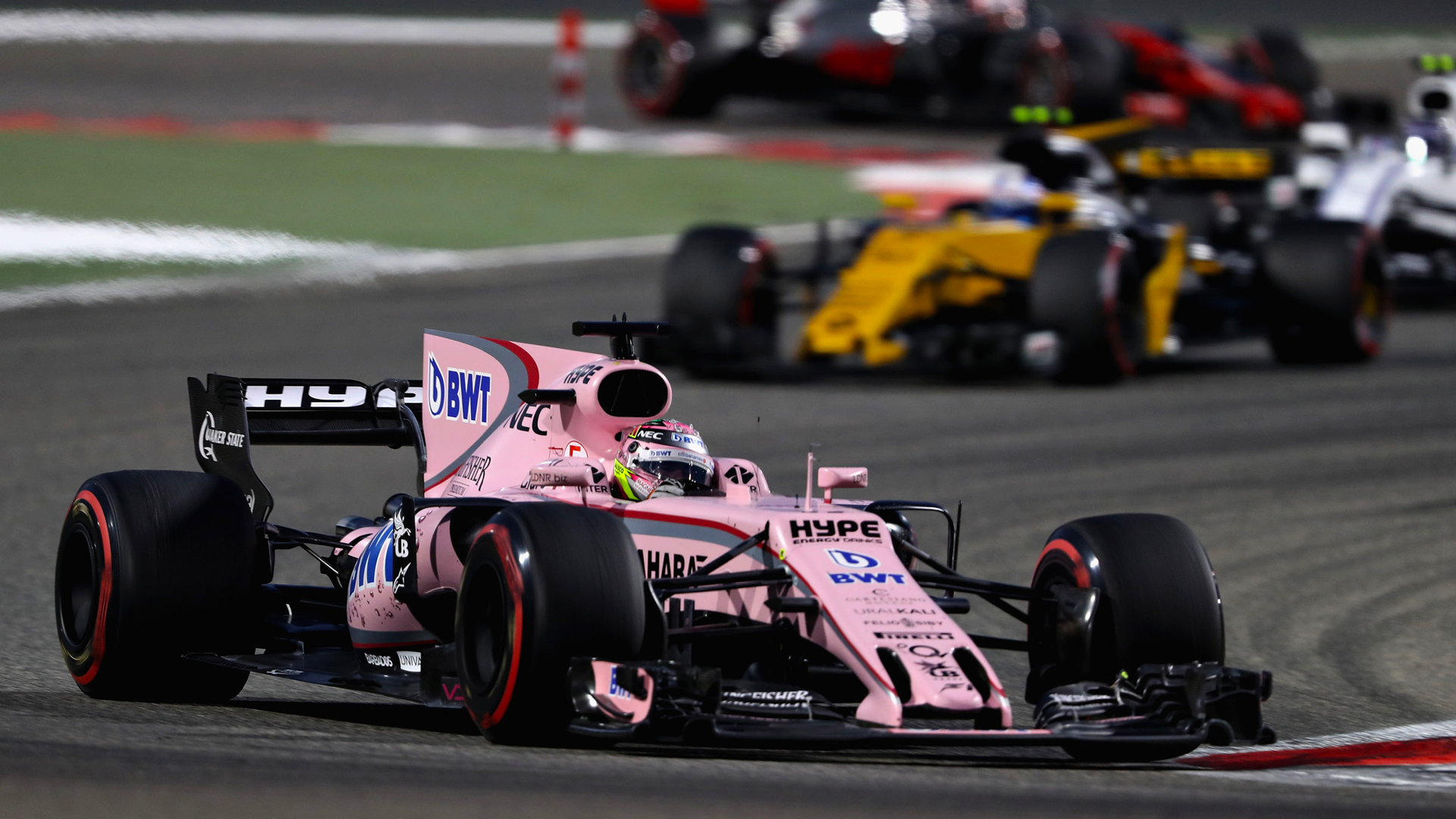 Lewis Hamilton primero en GP de Australia, ‘Checo’ saldrá 13