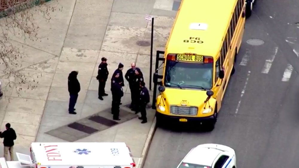 Choque de autobús escolar deja al menos 31 lesionados en Brooklyn
