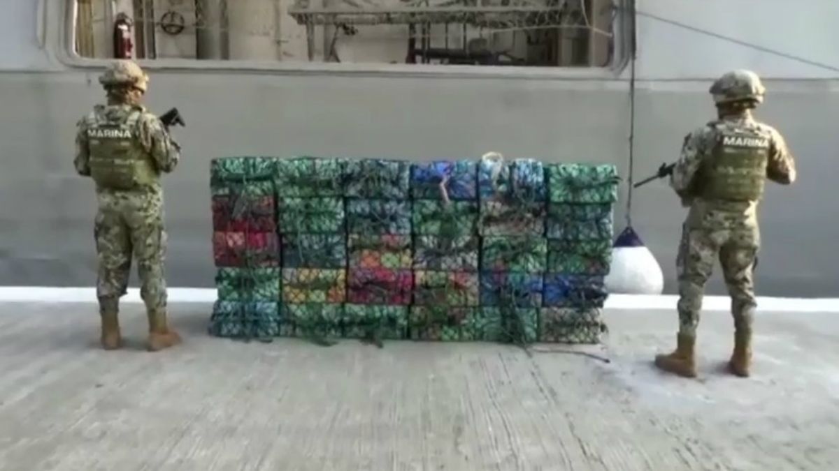 Aseguran cocaína y combustible robado en Acapulco