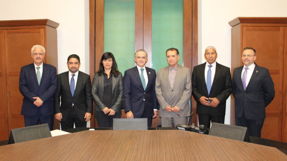 Va ‘Jefe Vulcano’ a Comisión de Reconstrucción de CDMX