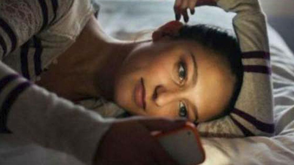 Uso de celular provoca ansiedad y pérdida de la memoria - dano-ojos-celulares