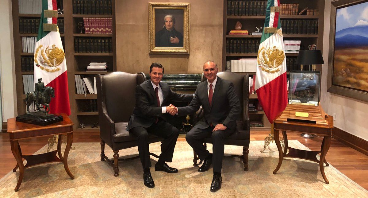 Renuncia José Calzada a Sagarpa