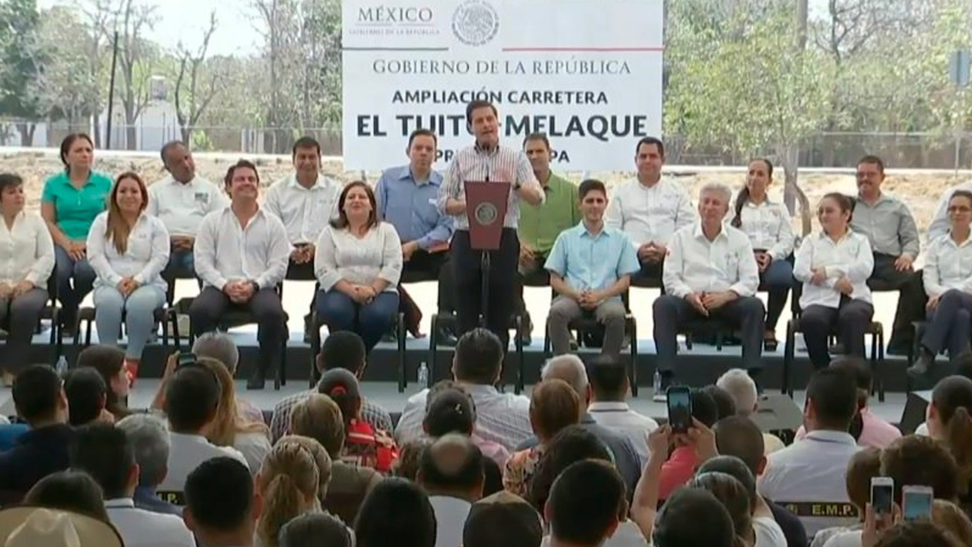 Inversión en infraestructura supera los 7.7 billones de pesos: EPN