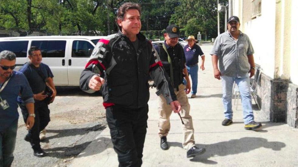 Exgobernador Eugenio Hernández se ampara contra extradición