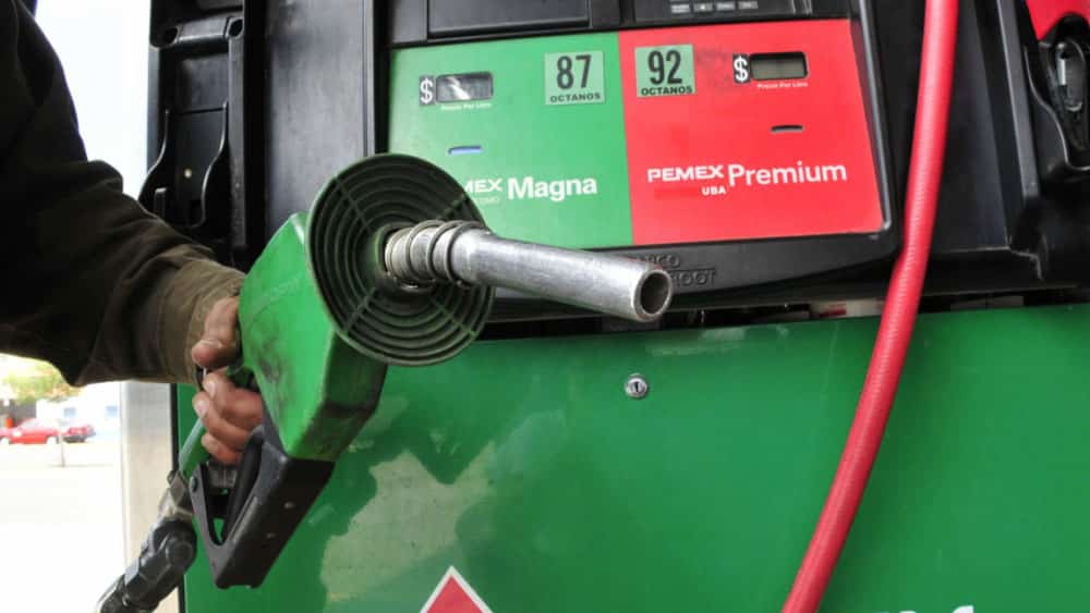 Sube gasolina Magna 3.8 por ciento en febrero