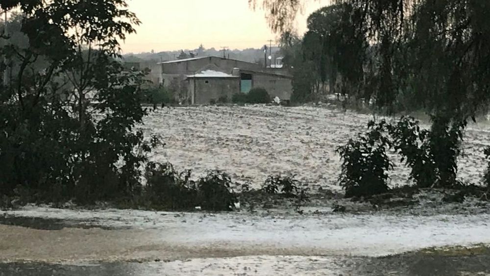 Granizada sorprende en Tepeaca, Puebla