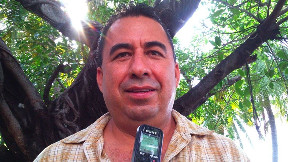 Ejecutan a aspirante del PRD a alcaldía de Zihuatanejo Ejecutan a aspirante del PRD a alcaldía de Zihuatanejo