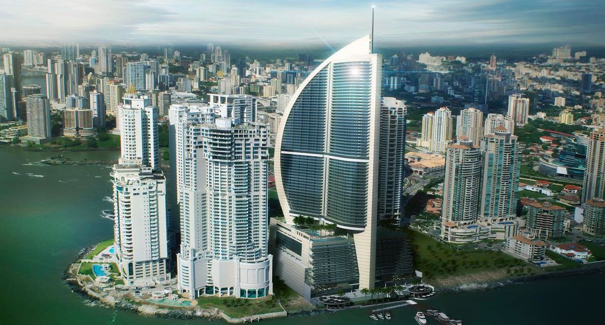 #Video Expulsan a empleados de Trump de hotel en Panamá