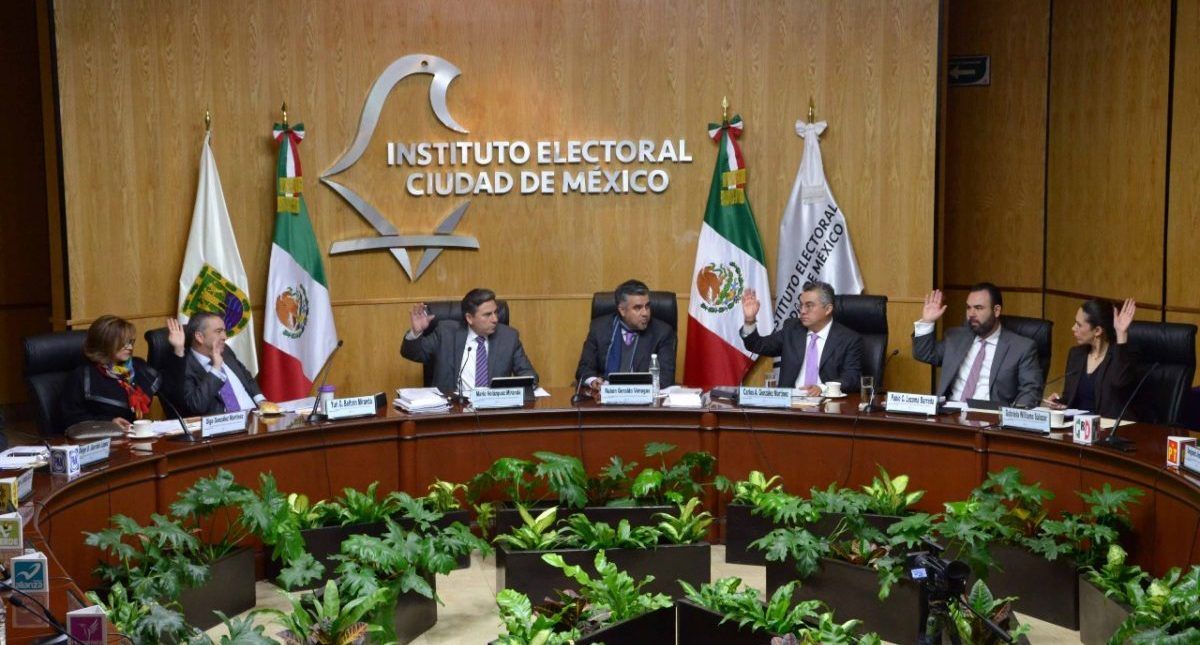 Aprueban siete candidaturas a jefe de gobierno