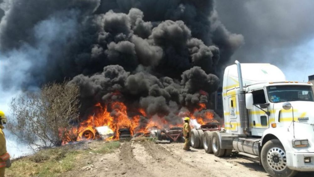 Incendio en la carretera Chamapa-Lechería