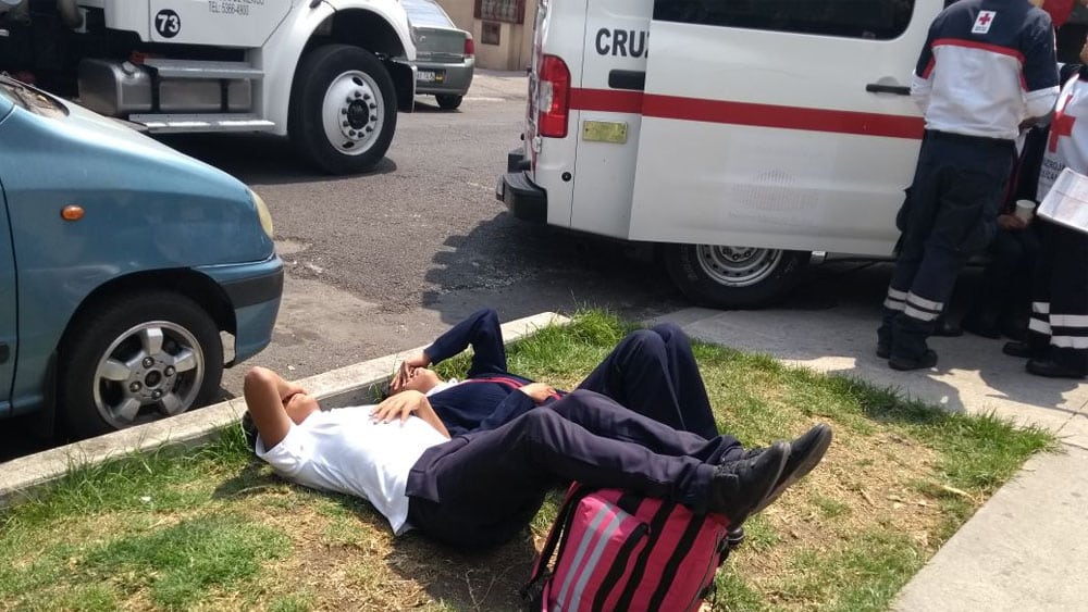 Al menos 16 menores intoxicados tras fuga de gas en la Narvarte