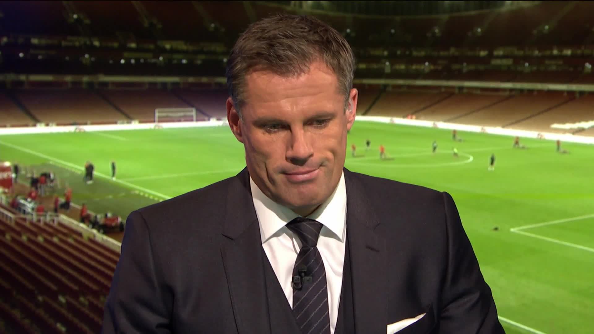 #Video Sky suspende a Jamie Carragher por escupirle a adolescente
