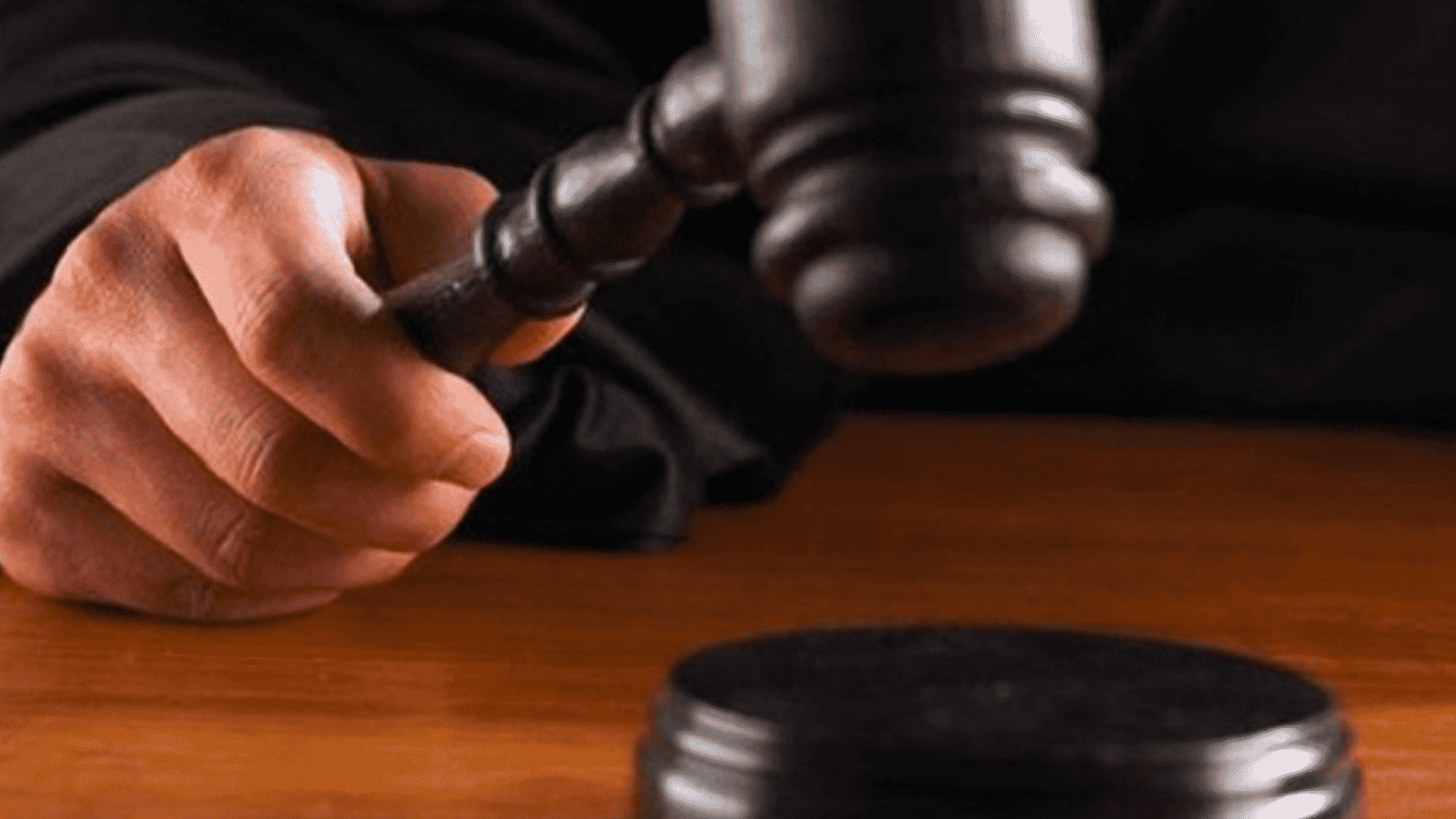 Ley de Remuneraciones nació muerta: abogado