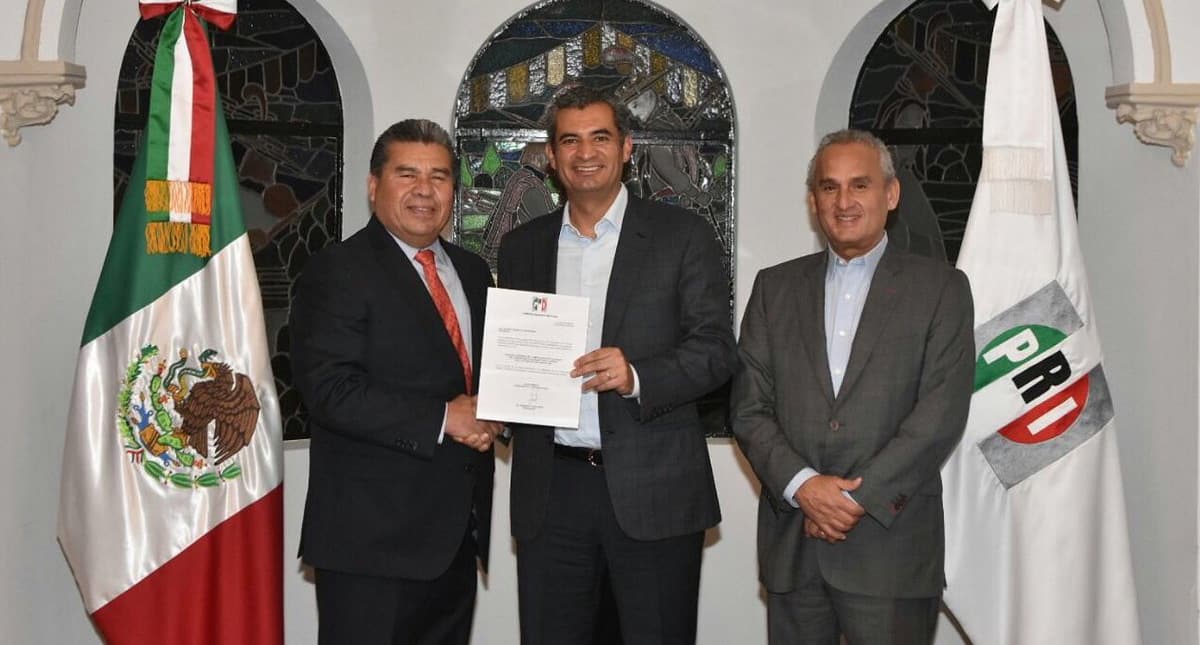 Nombran a Julián Luzanilla como nuevo delegado del CEN del PRI en SLP