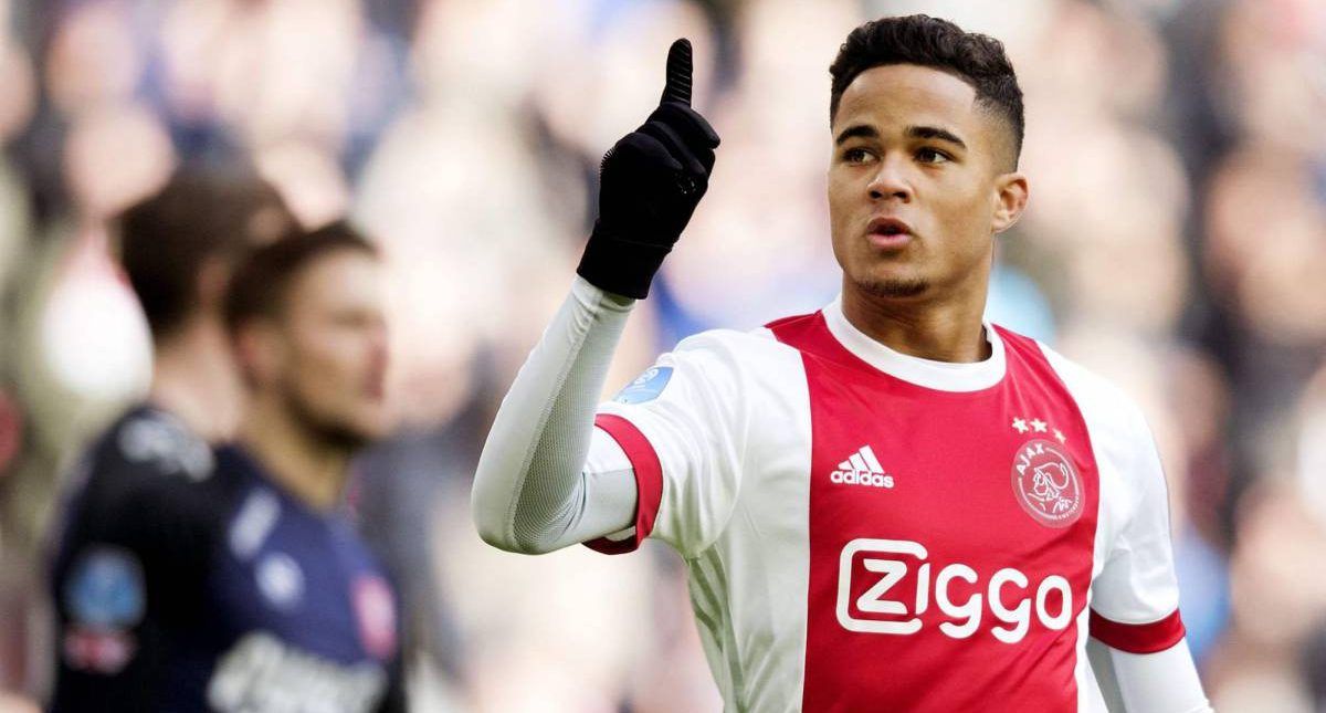“Mi equipo soñado es el Barça”: Justin Kluivert