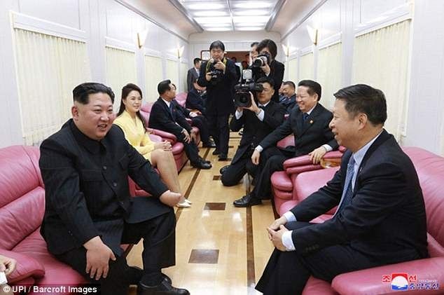 Kim Jong-un analiza crear red ferroviaria de alta velocidad - kim-jong-un-tren-6