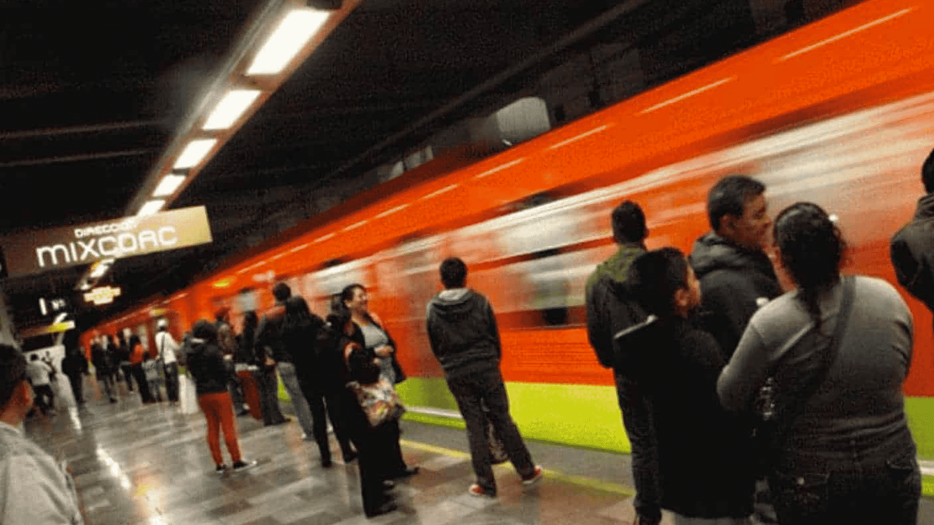 #Video Pelea campal en la Línea 12 del Metro