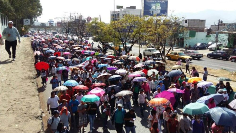 SEP descontará el día a maestros de Oaxaca que faltaron este lunes