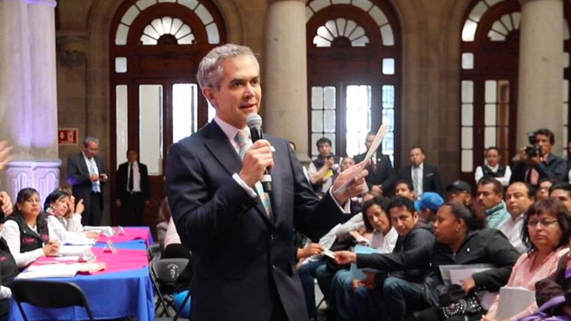 La reconstrucción no es opcional para los candidatos: Mancera