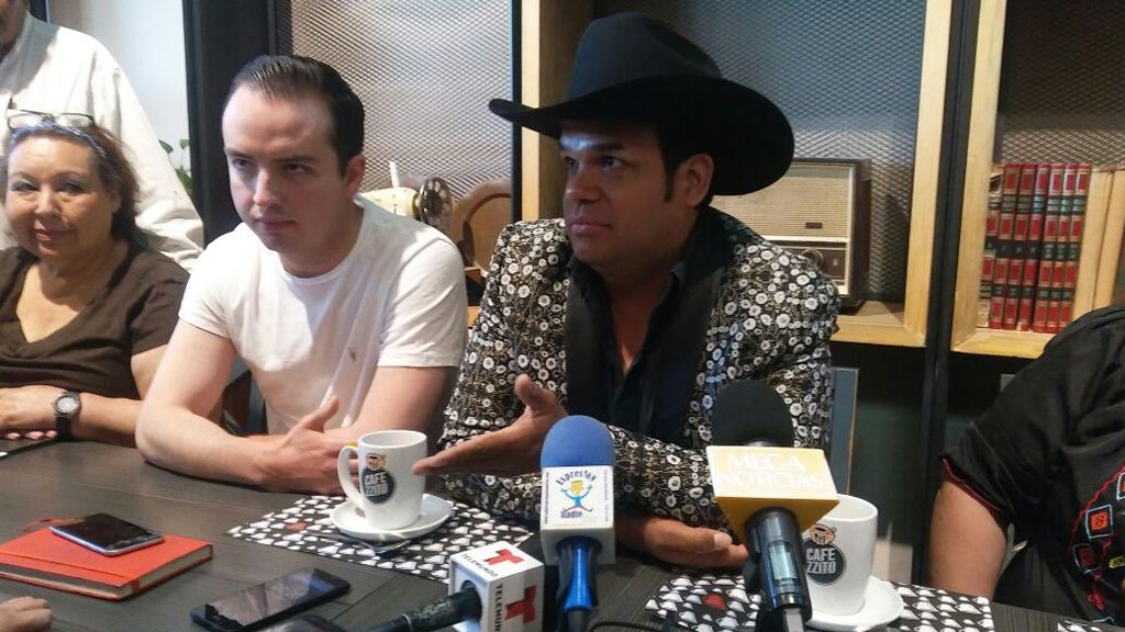 Vocalista de la Banda Jerez acepta candidatura a diputación de PES