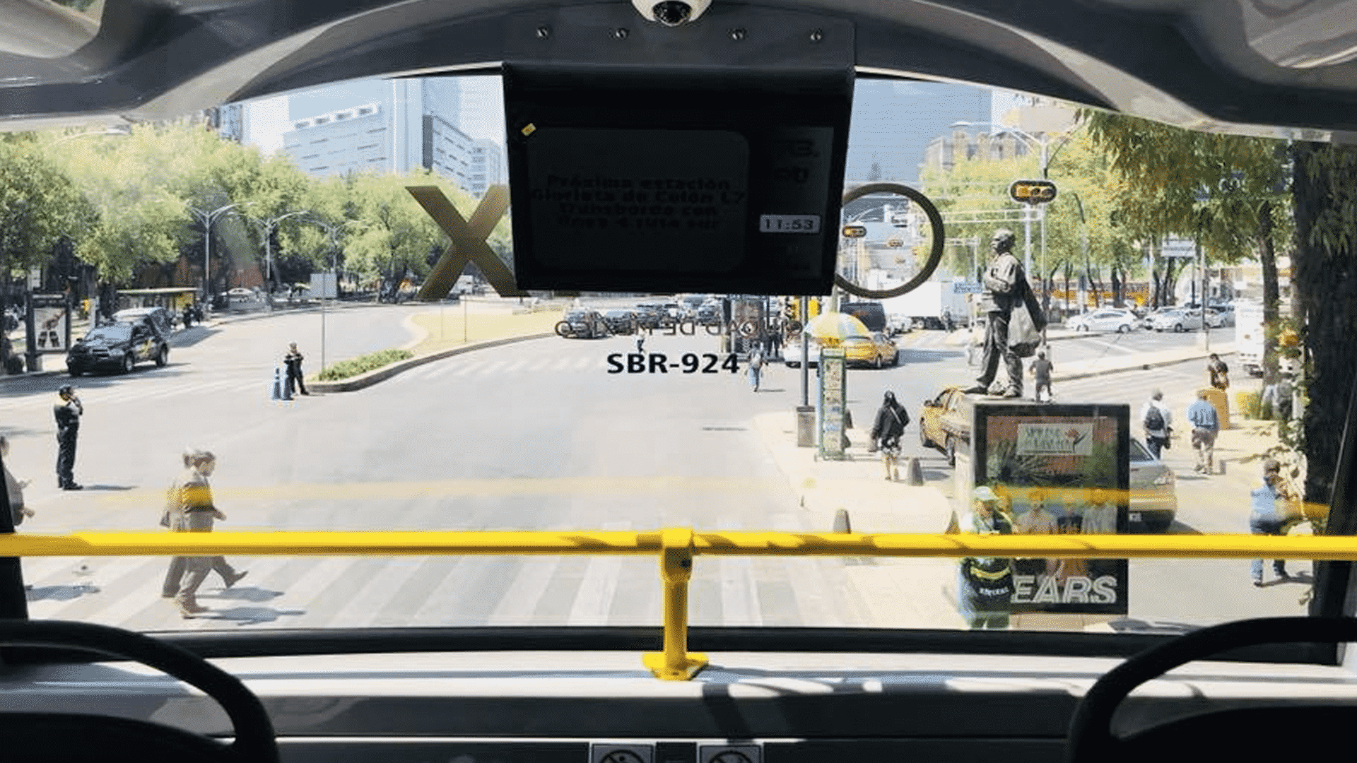 Recorrido en el Metrobús de Reforma