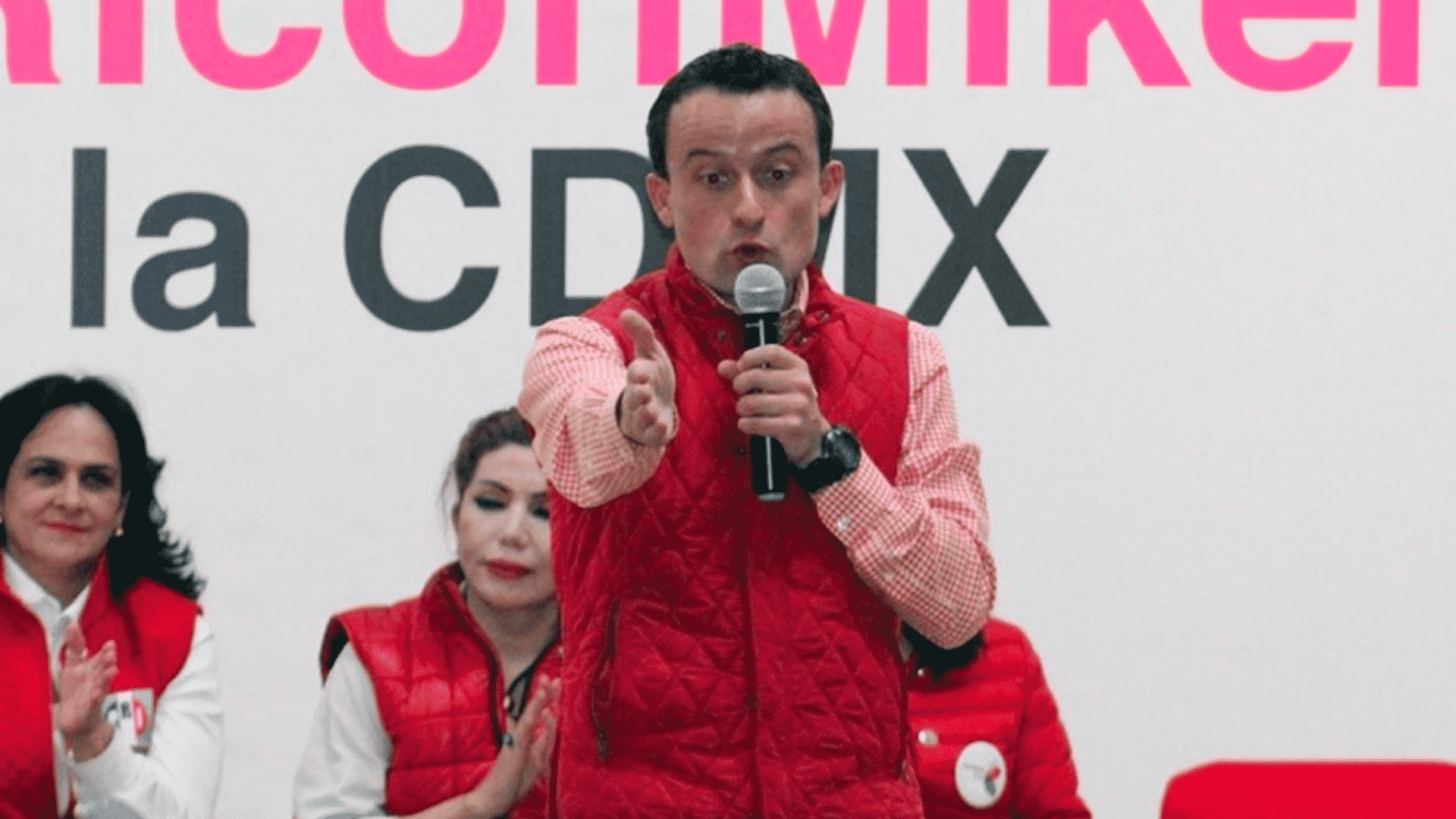 Mikel Arriola irá sin alianza por la Ciudad de México