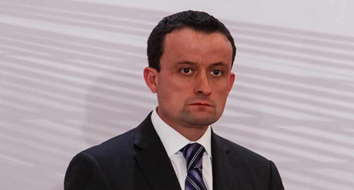 Mikel Arriola denuncia supuestas omisiones y negligencias de Sheinbaum Mikel Arriola denuncia supuestas omisiones y negligencias de Sheinbaum