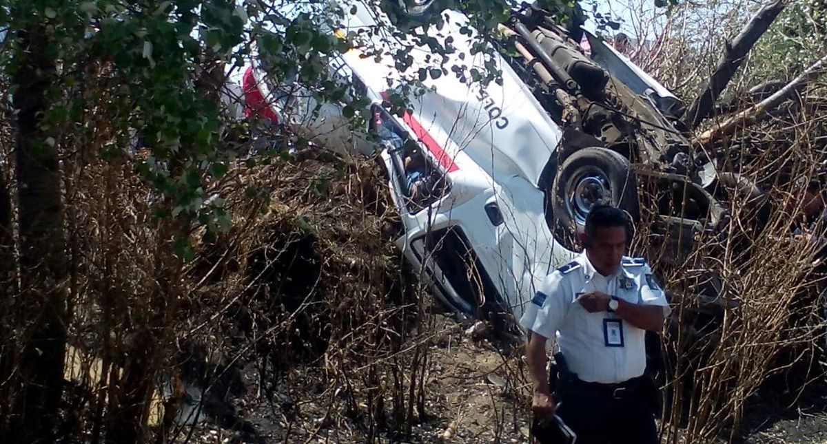 Mueren siete personas en accidente carretero en Tlaxcala