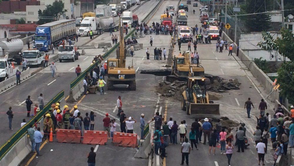 Van ocho funcionarios de SCT involucrados en Paso Express