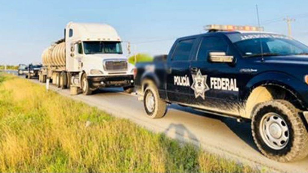 Policía Federal asegura 32 mil litros de combustible en Nuevo León