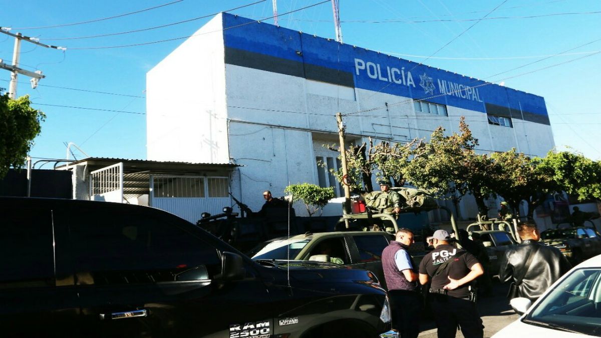 Gobiernos Federal y Estatal intervienen la Policía de Tlaquepaque