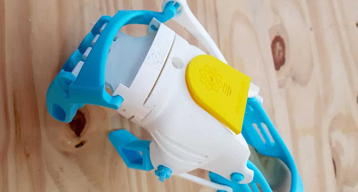 Atomic Lab regalará prótesis para manos y brazos en México