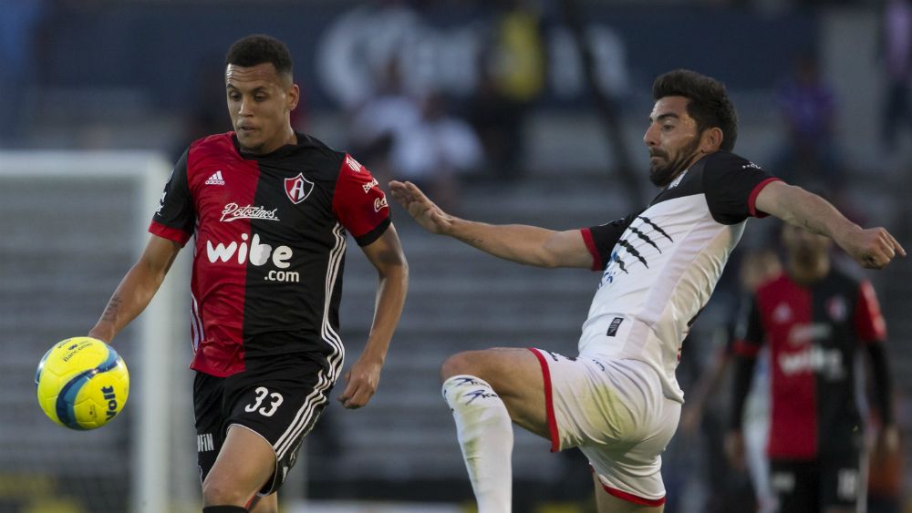 Ravel Morrison, en trámites para vestir la playera de Jamaica