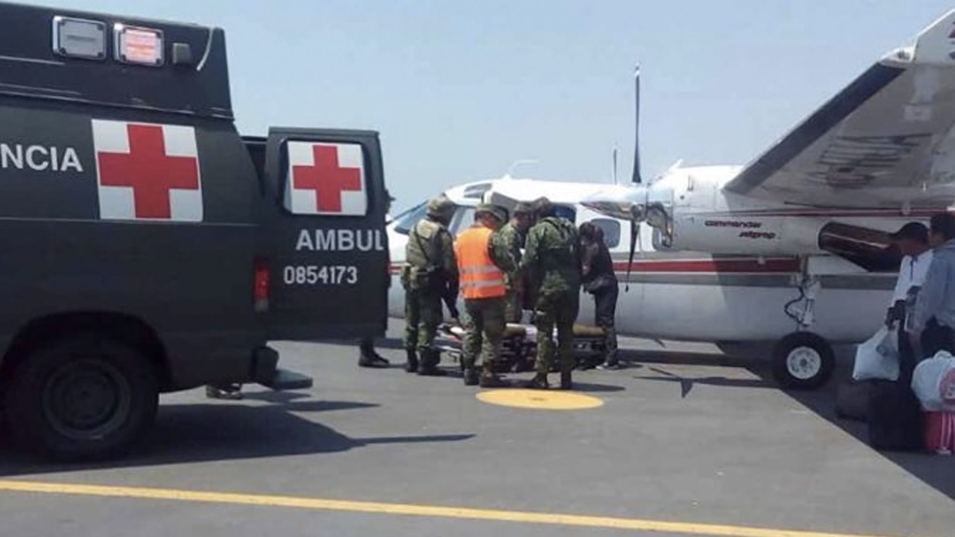 Dan de alta a dos heridos por caída de helicóptero de Jamiltepec