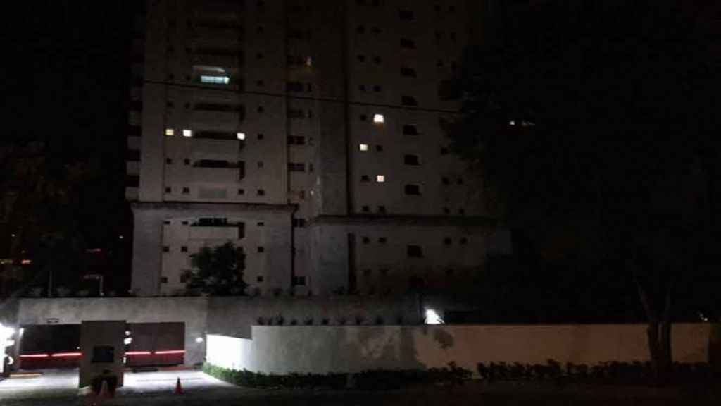 Banda de colombianos roba departamento en Bosques de las Lomas