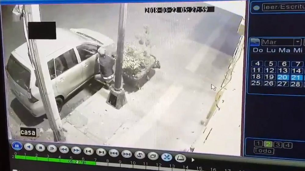#Video Así roban espejos retrovisores en la colonia Roma Norte
