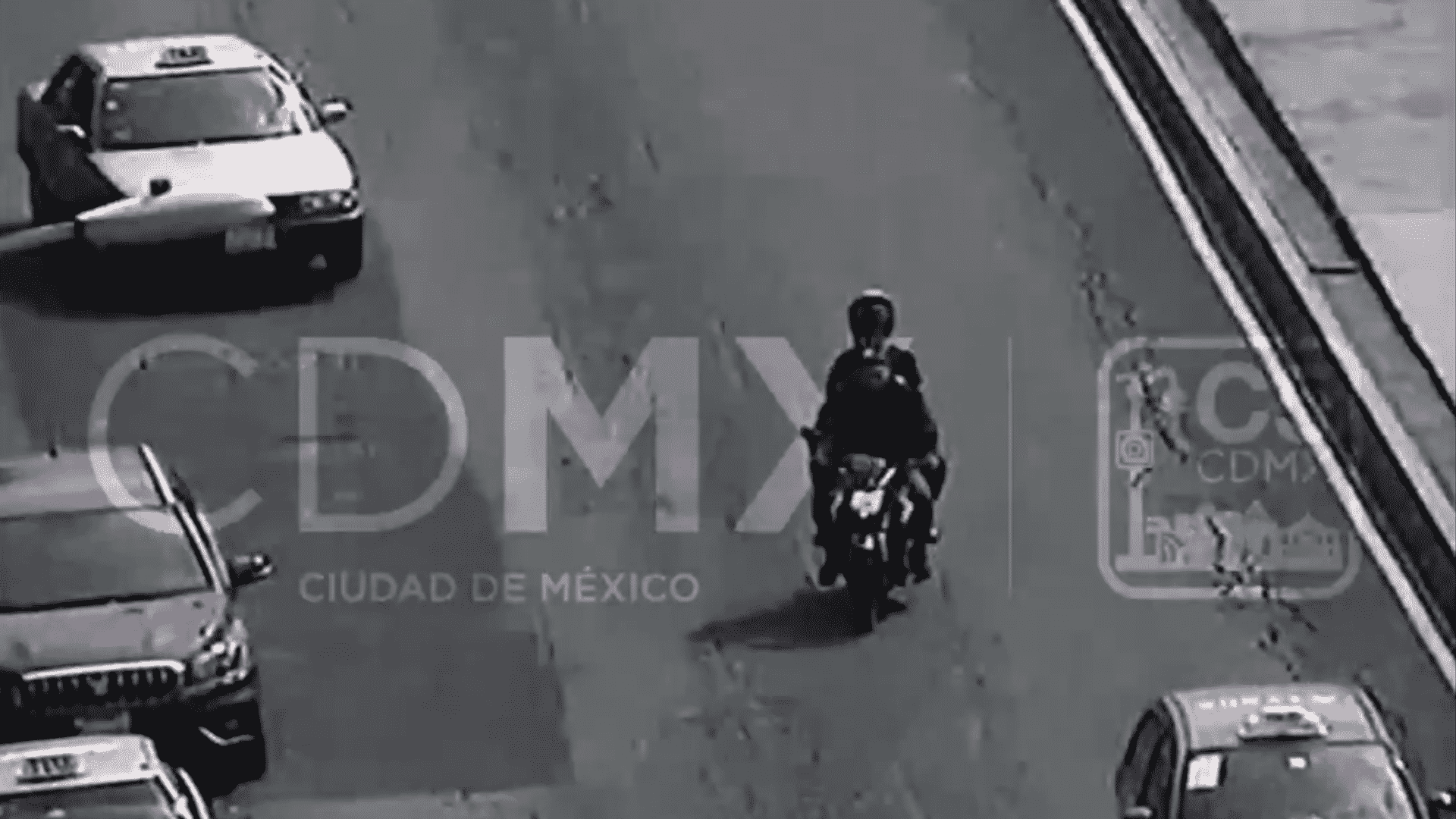 #Video Detienen a sujeto por robo de motocicleta