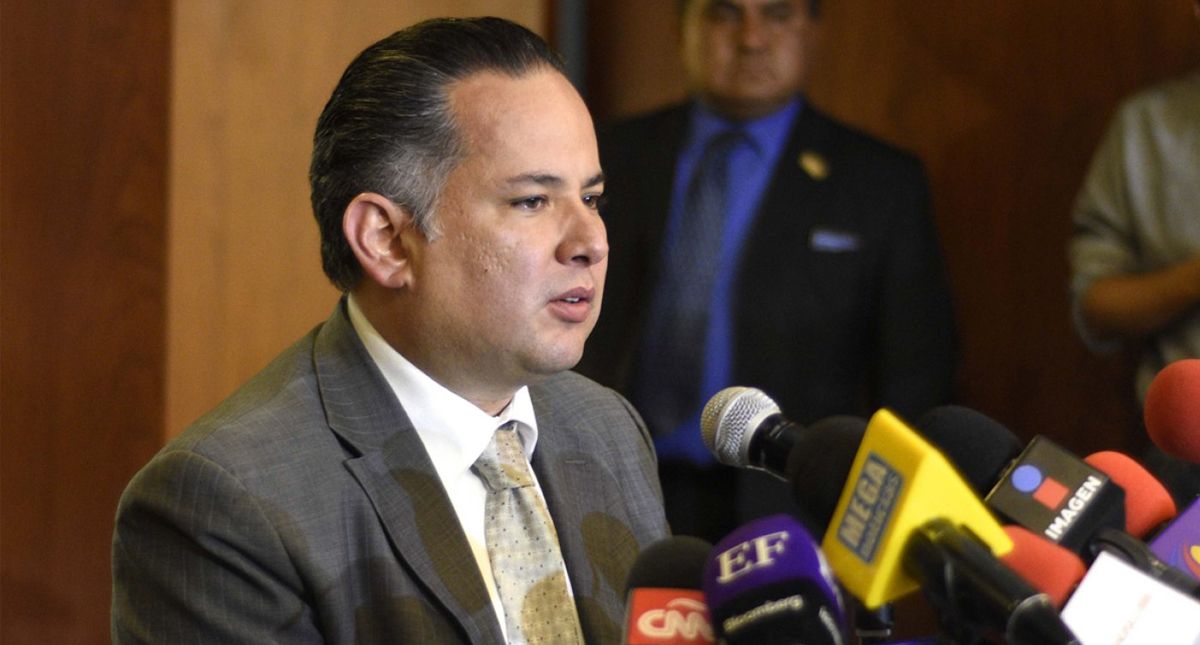 El gobierno trató de sobornarme por caso Odebrecht. Temo por mi vida: Santiago Nieto