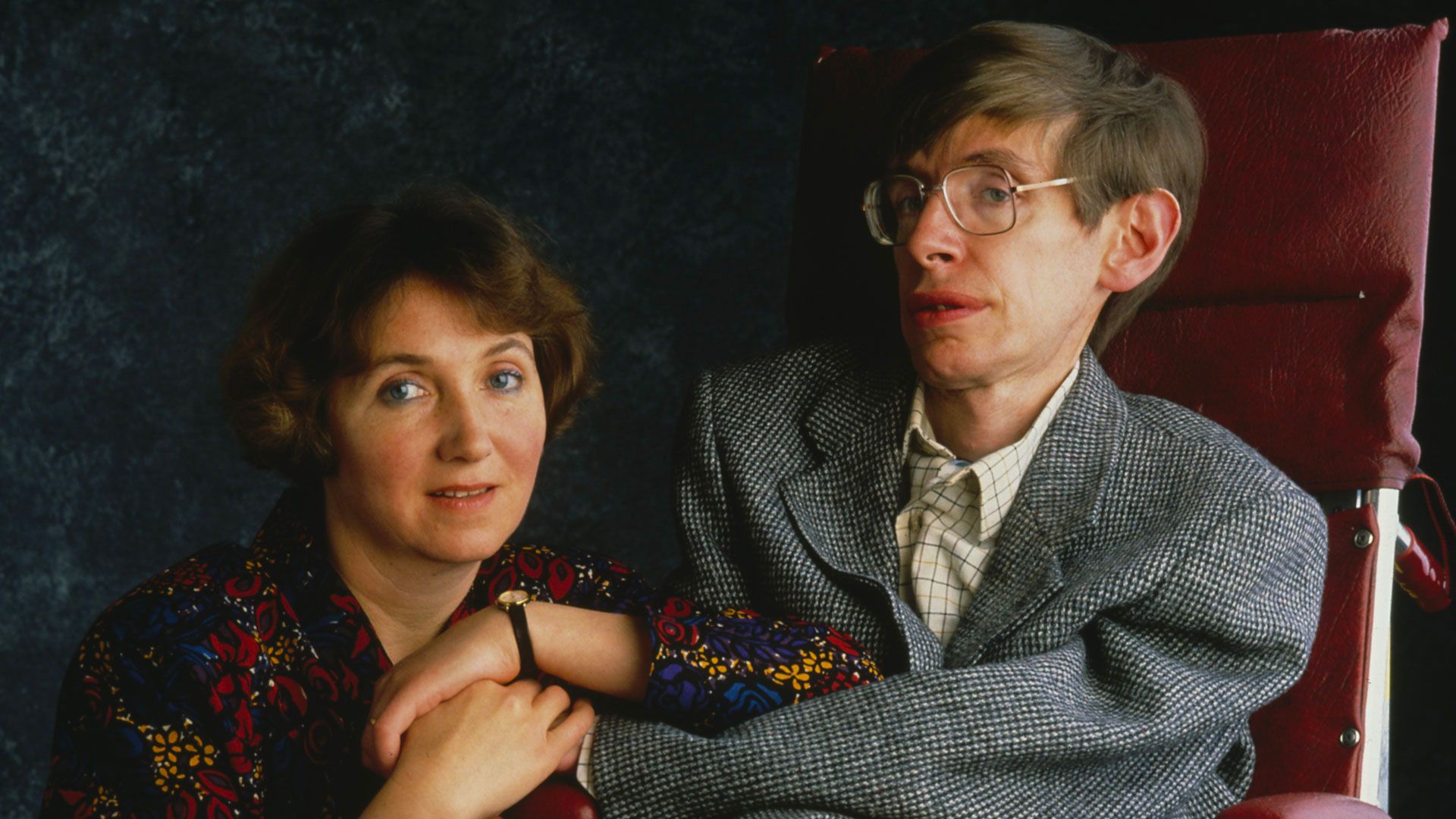 Las enfermeras se arrodillaban a sus pies: Jane Hawking