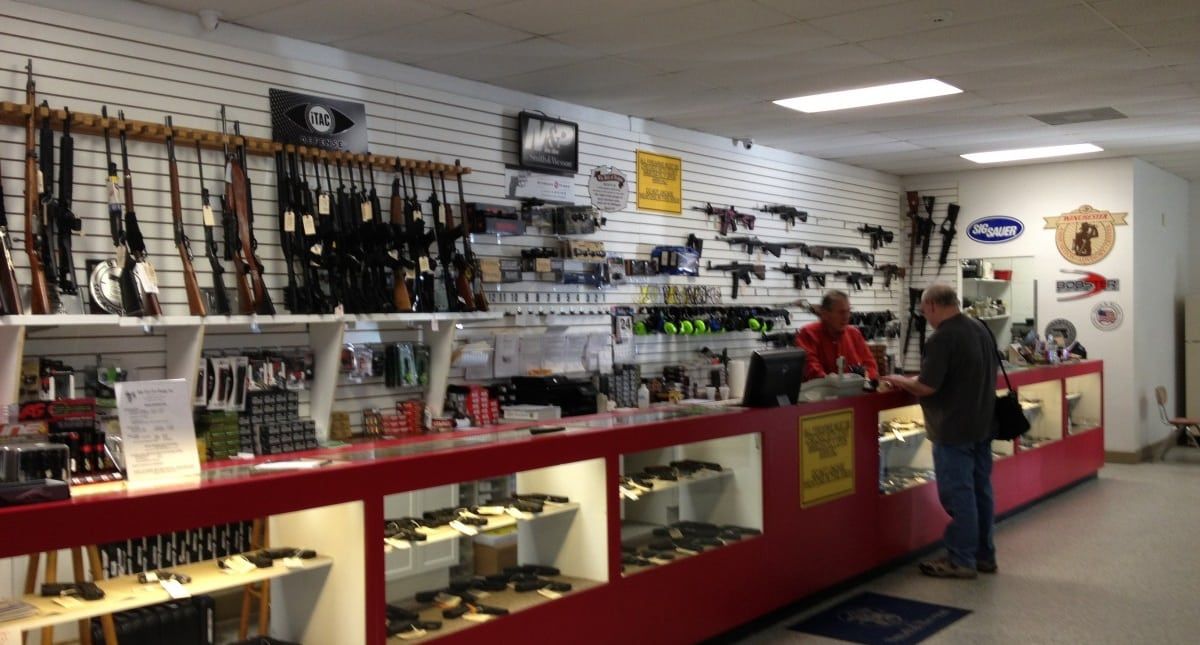 NRA interpone demanda contra ley de control de armas en Florida