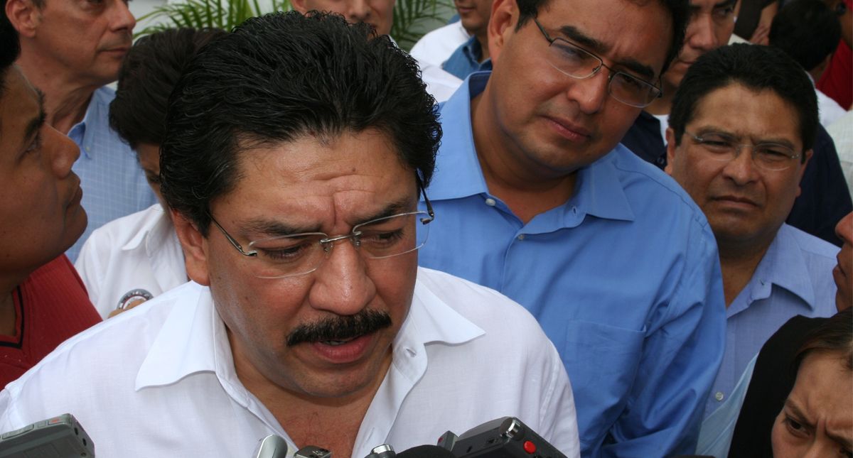 Inician demanda contra Ulises Ruiz por crímenes de lesa humanidad