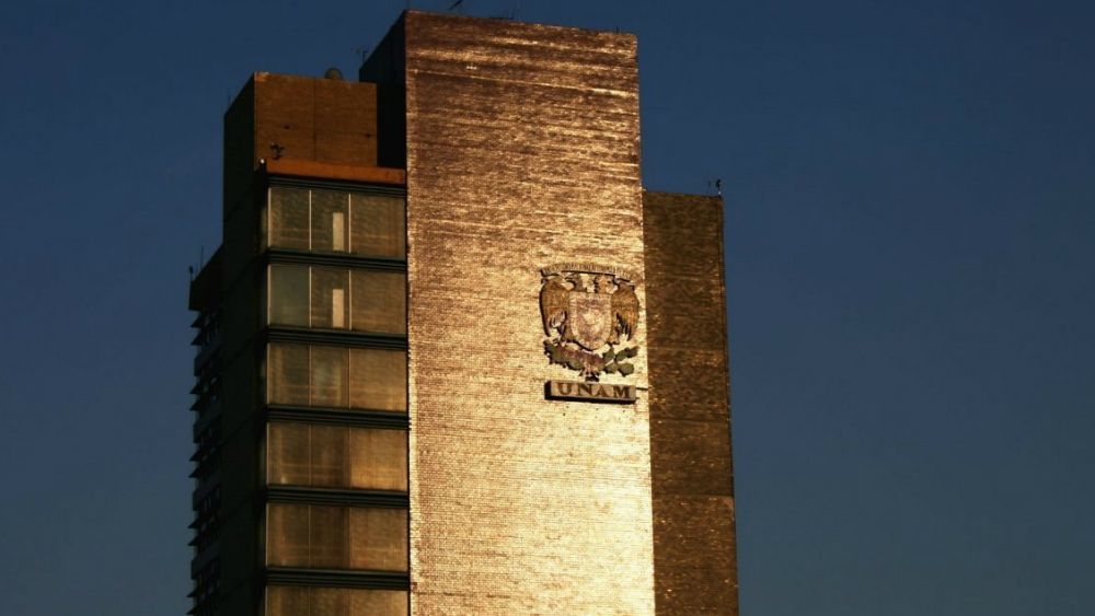 Escuelas y facultades de la UNAM reanudan clases este lunes