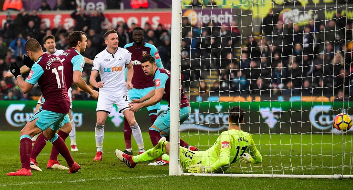 Swansea le pasa por encima al West Ham