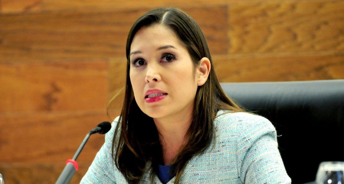 Senado regresa renuncia a Ximena Puente
