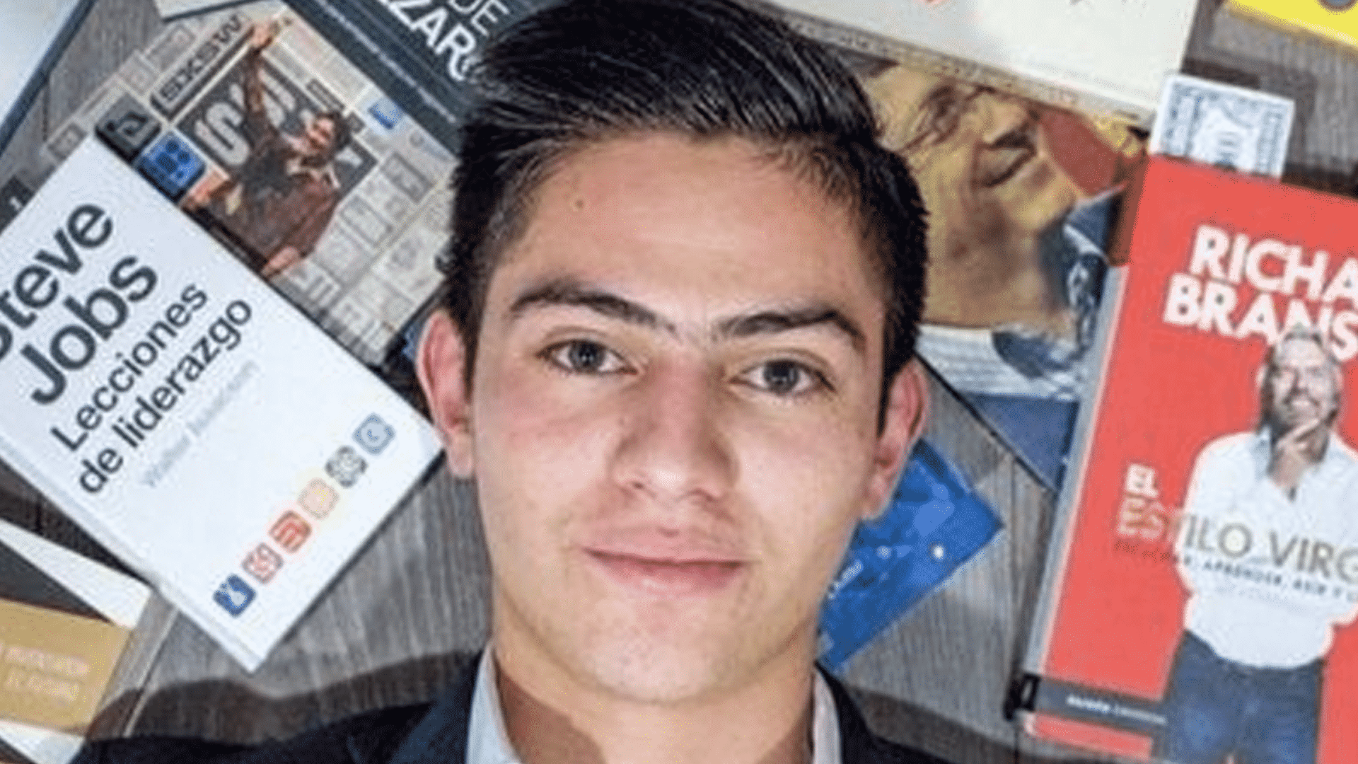 Padre de Youtuber acusado de plagiar a abogada había sido asesinado hace un mes Padre de Youtuber acusado de plagiar a abogada había sido asesinado hace un mes