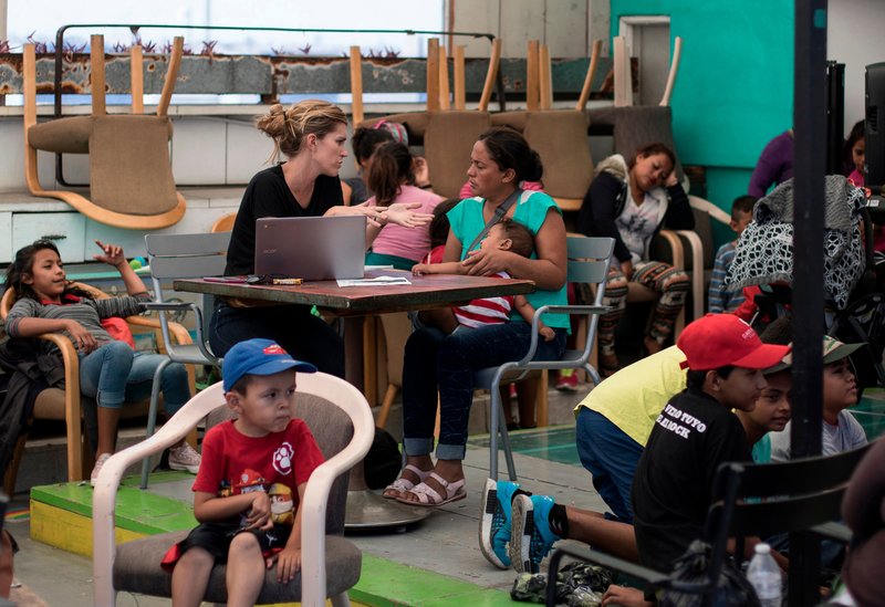 Abogados advierten a caravana migrante de medidas en su contra - abogados-caravana-migrantes