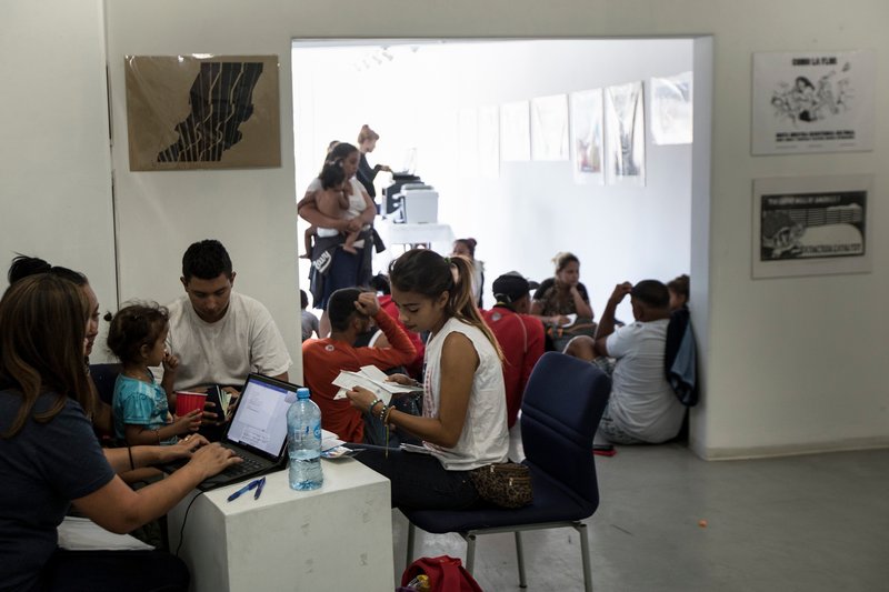 Abogados advierten a caravana migrante de medidas en su contra - abogados-migrantes