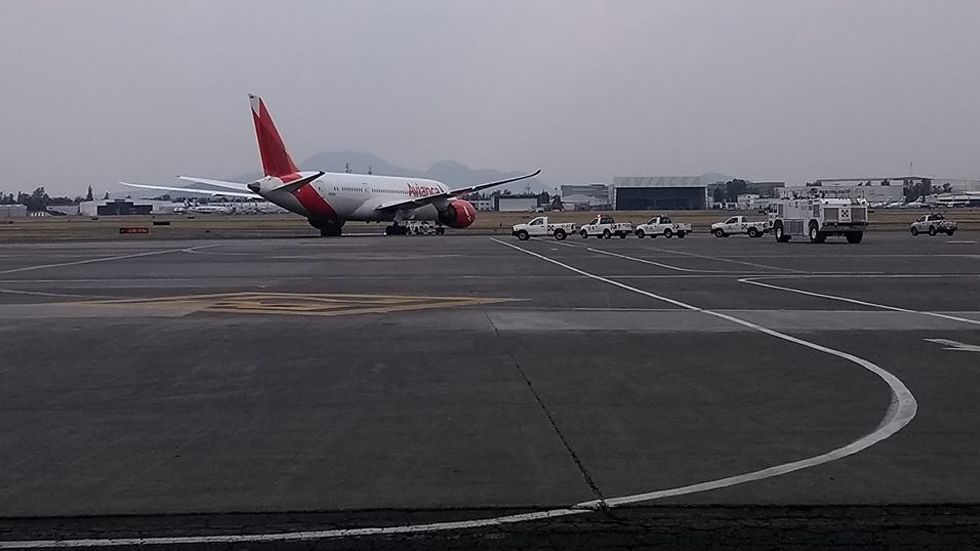 Falsa amenaza de bomba en vuelo de Avianca en AICM Falsa amenaza de bomba en vuelo de Avianca en AICM